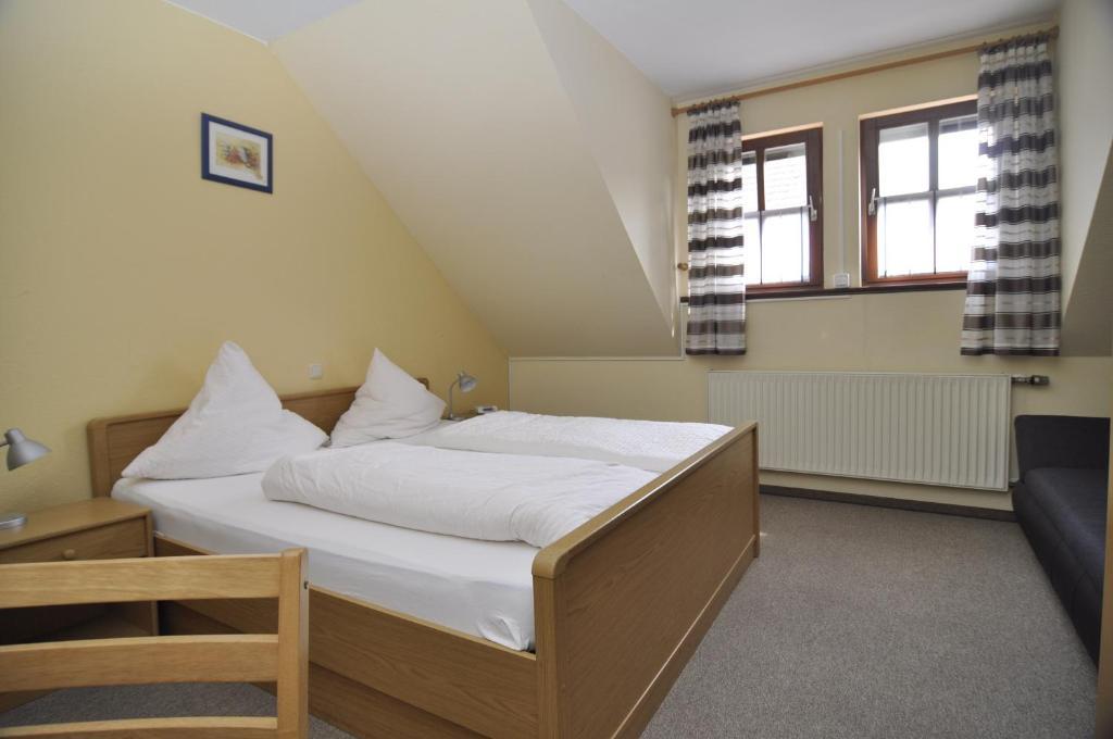 Landgasthof Lang Zum Adler Oberkalbach Chambre photo